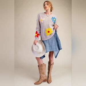 easel Lavender Sweater with Multicolored Daisy Appliqués